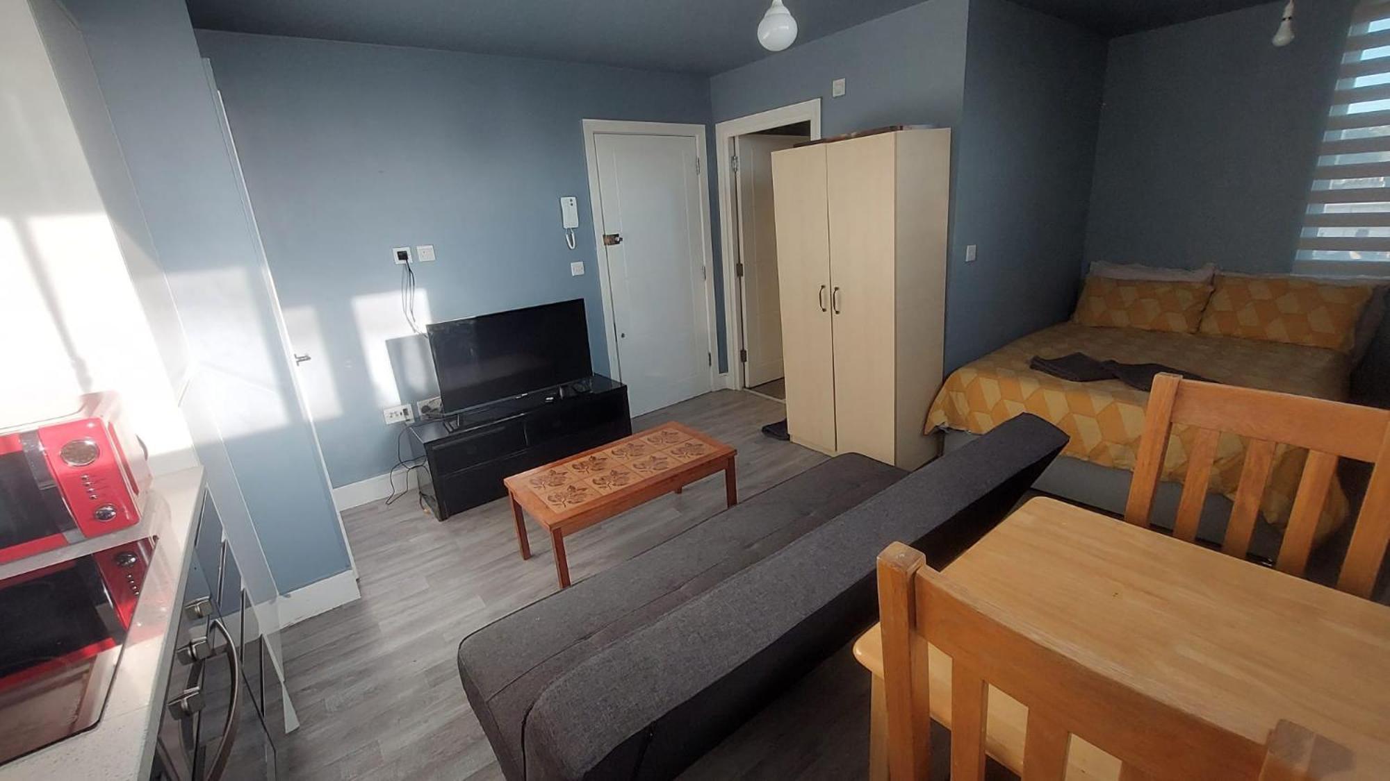 Modern Studio Maidstone - Redecorated Oct 2023 Εξωτερικό φωτογραφία