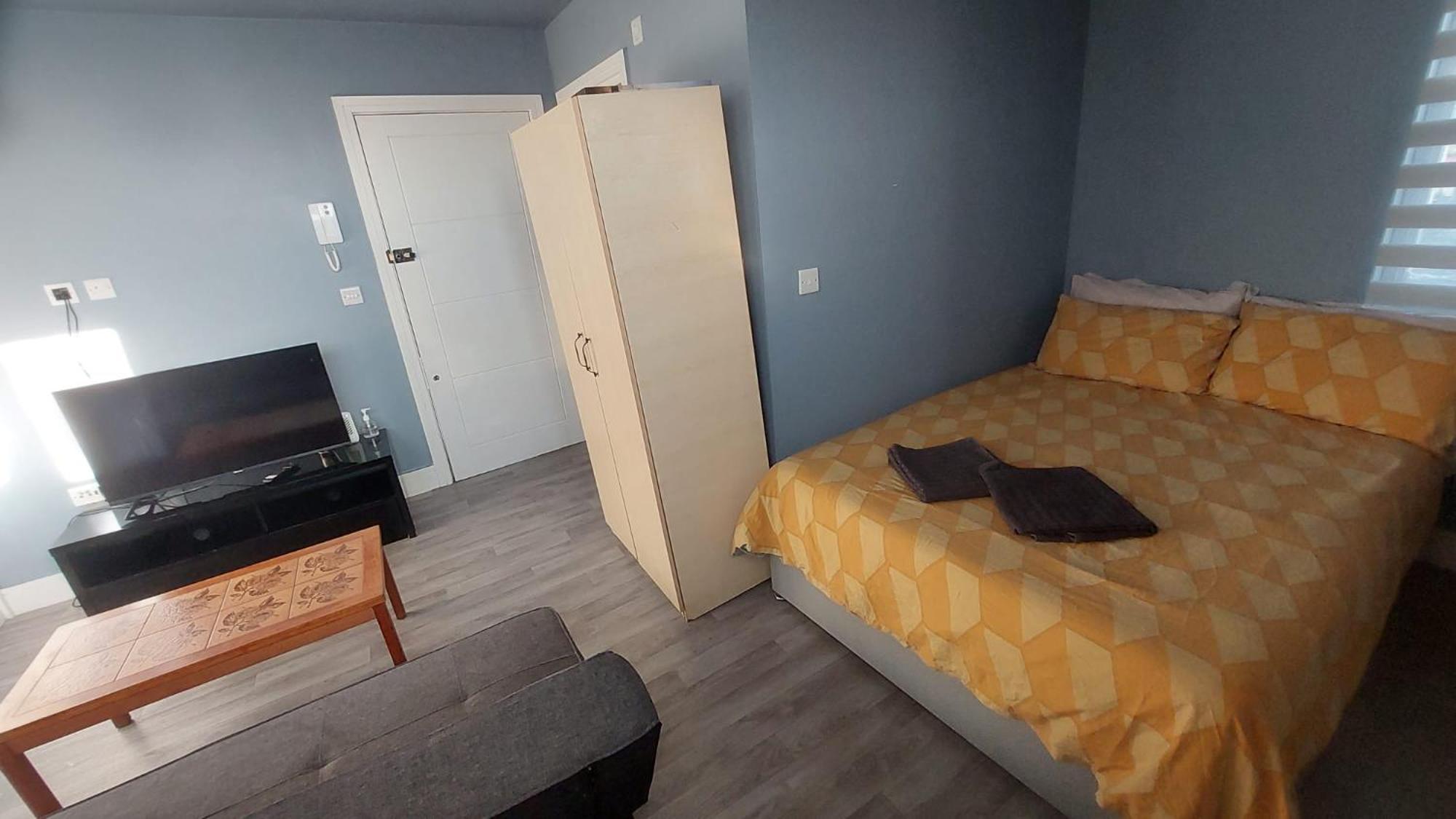 Modern Studio Maidstone - Redecorated Oct 2023 Εξωτερικό φωτογραφία